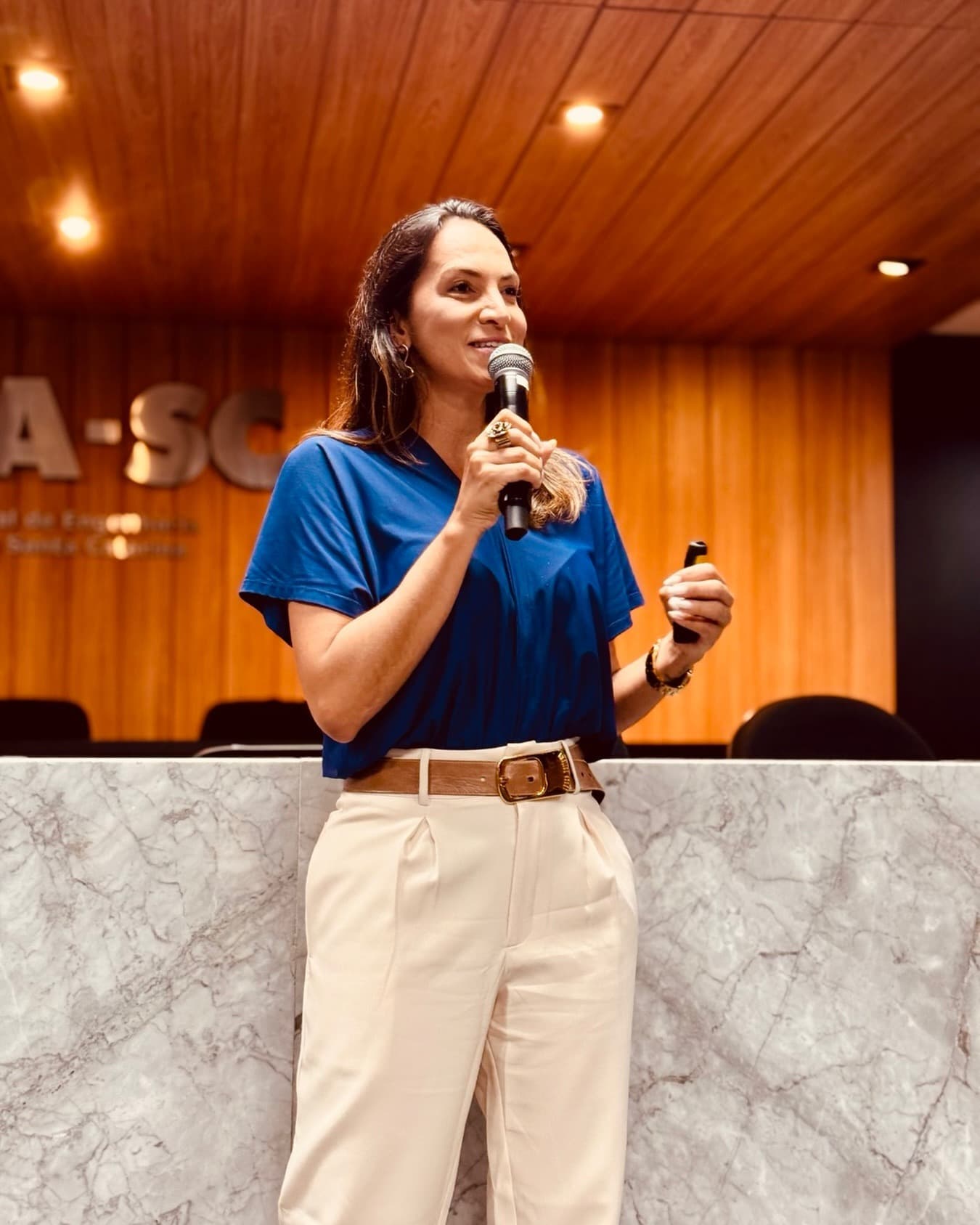 Aline Flor - Coach & Mentora